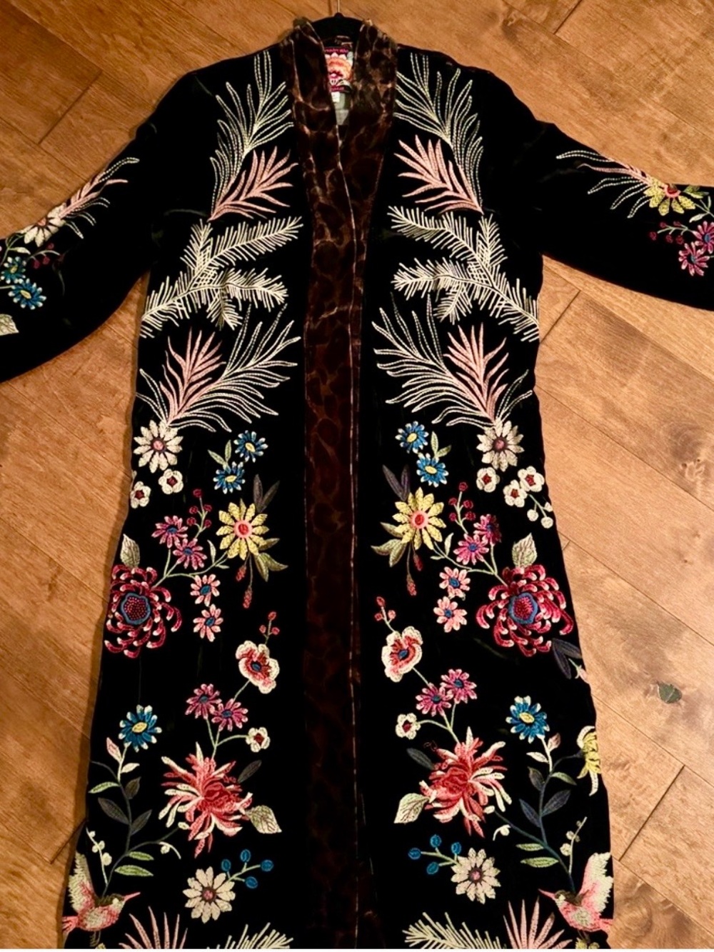 Stunning Johnny Was Velvet xs embroidered Floral feather Duster jacket
